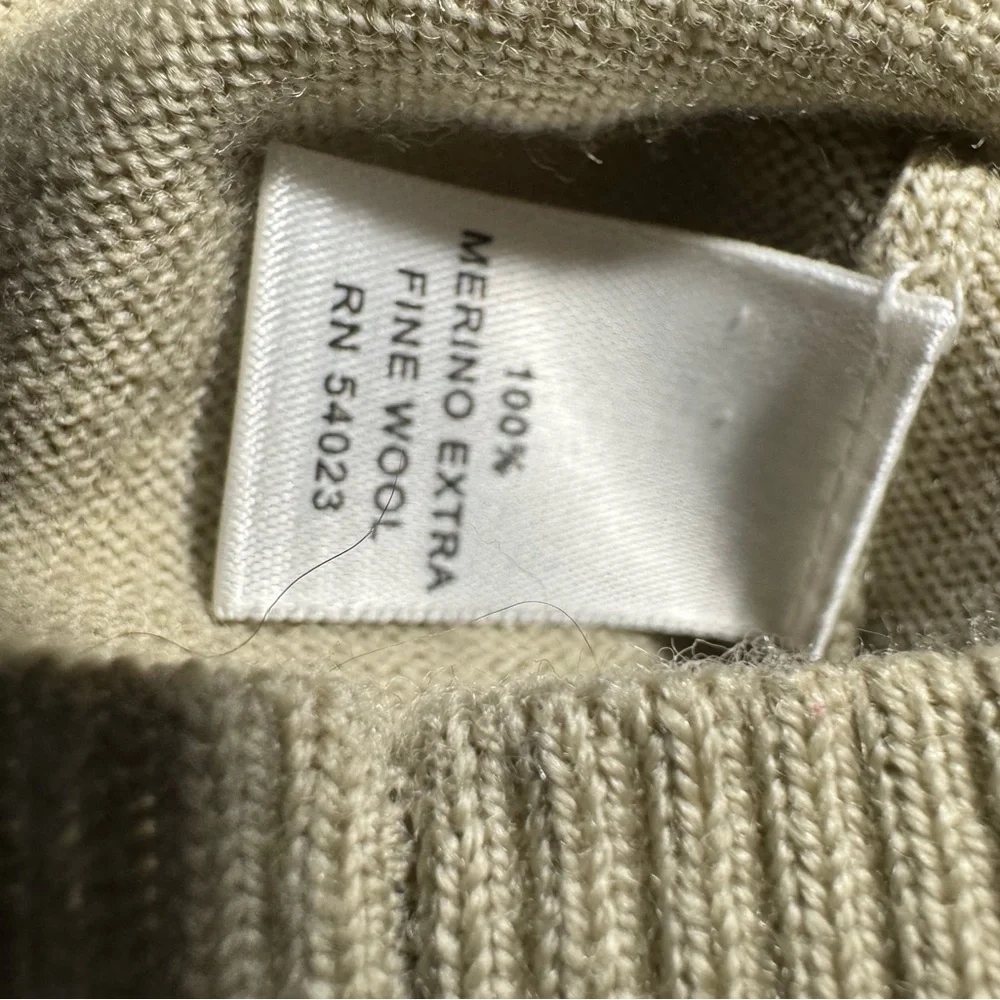 Men’s wool crewneck striped tan long sleeve sweater size medium